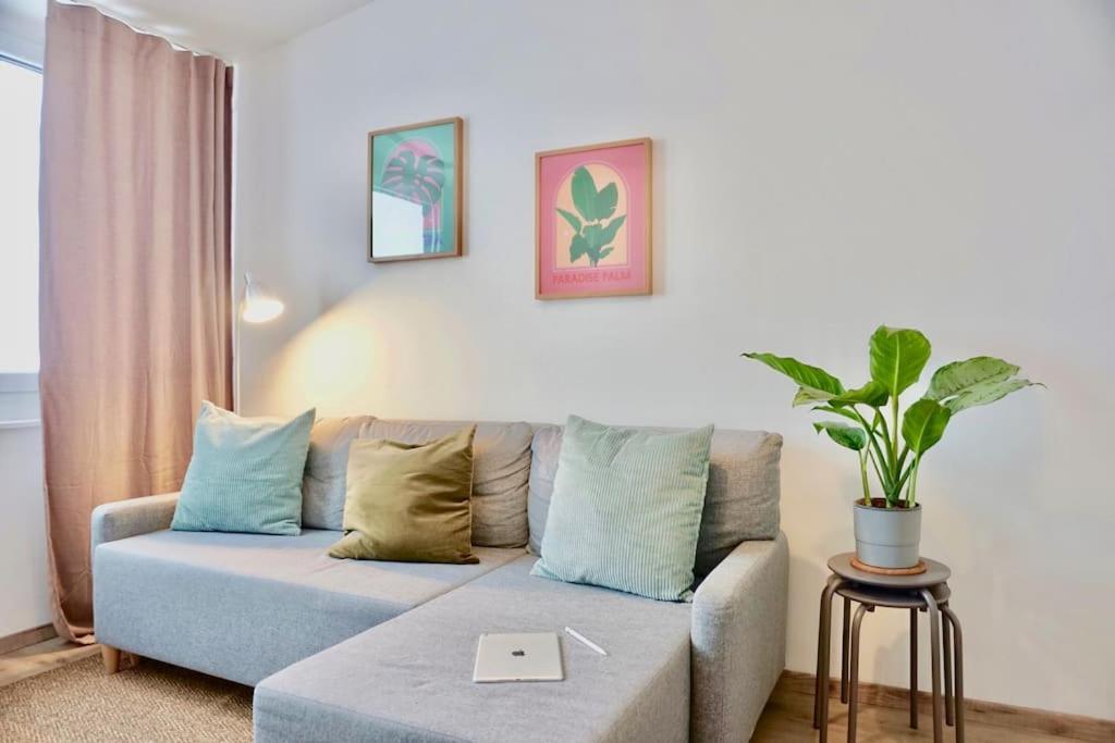 Neu I Moderne Zentrale Wohnung I Netflix I 4 Gaeste Andernach Exterior photo