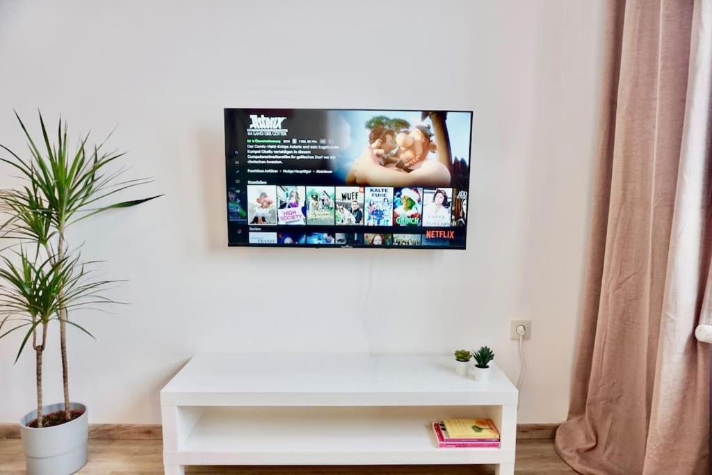 Neu I Moderne Zentrale Wohnung I Netflix I 4 Gaeste Andernach Exterior photo